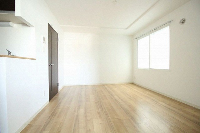 居室・リビング　☆11.2帖の広々としたリビングです！