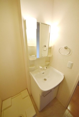 洗面設備　※写真は反転タイプ