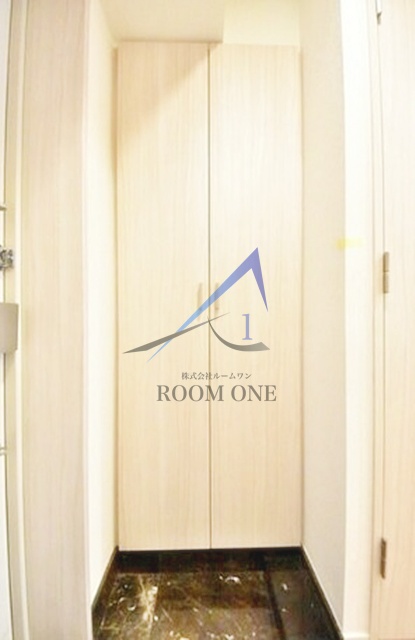 玄関　玄関です。