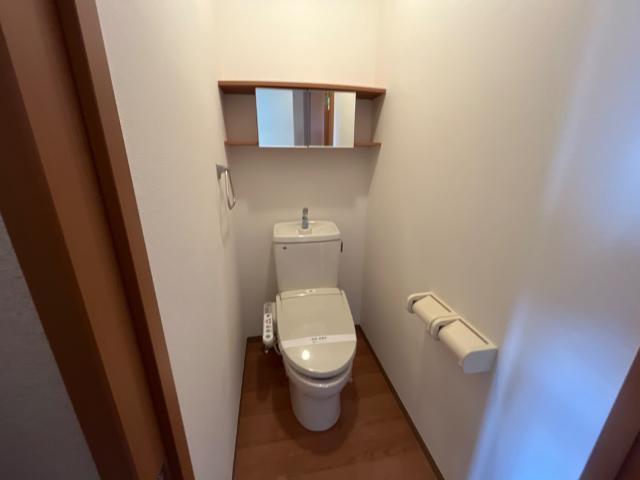 トイレ　トイレ