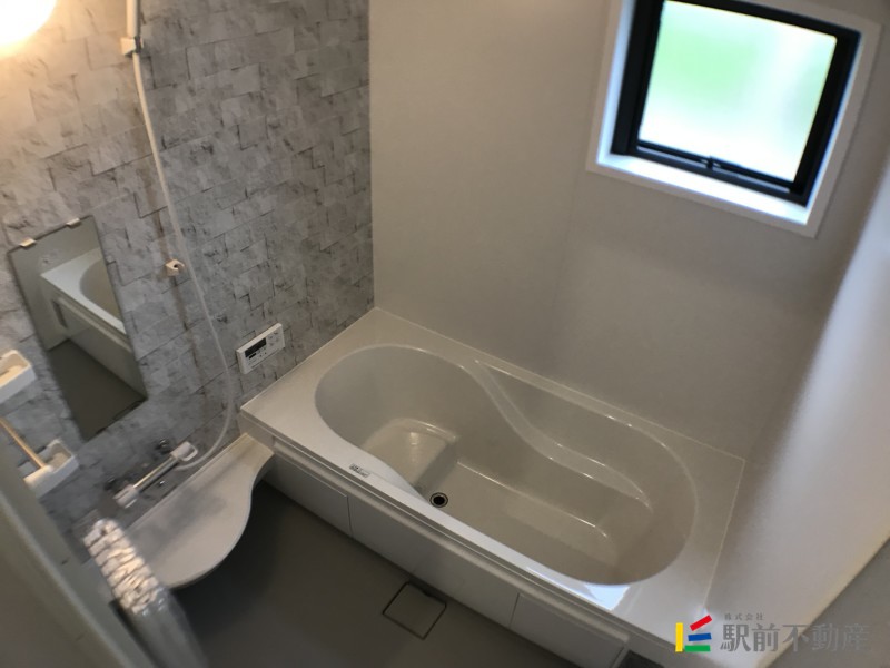 バス・シャワールーム　バスルーム