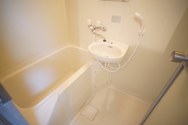 バス・シャワールーム　※参考画像