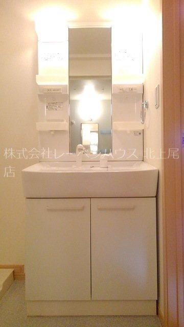 洗面設備　お問合せは048-772-8202