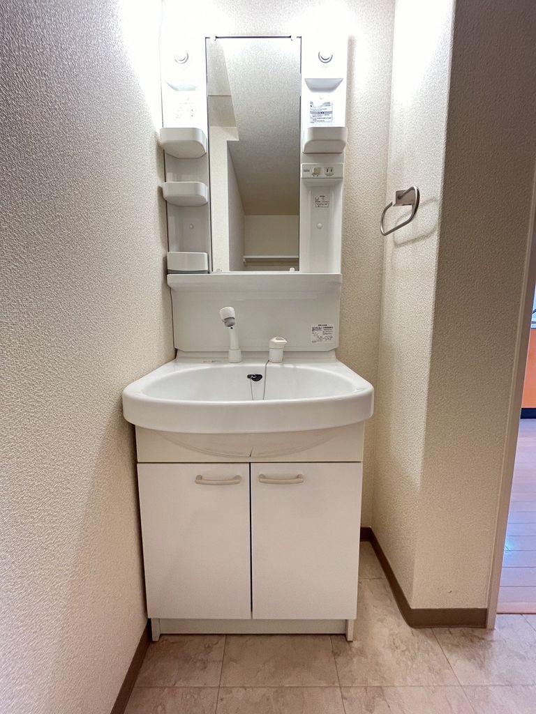 洗面設備　※代表タイプの写真のため実際と異なる場合がございます