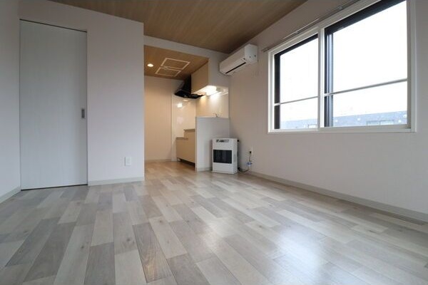 眺望　窓が大きく明るいお部屋です♪