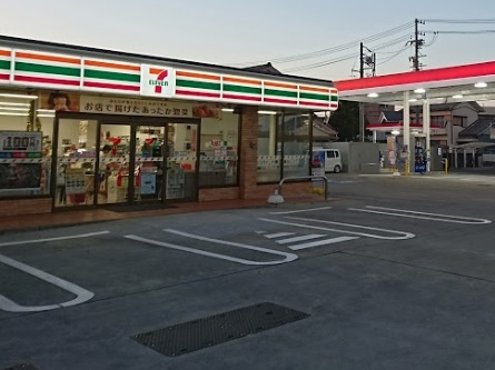 コンビニ　セブン-イレブン 浜松龍禅寺町店（コンビニ）まで223m