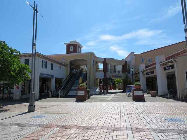 ショッピングセンター　三井アウトレットパーク（ショッピングセンター）まで1000m