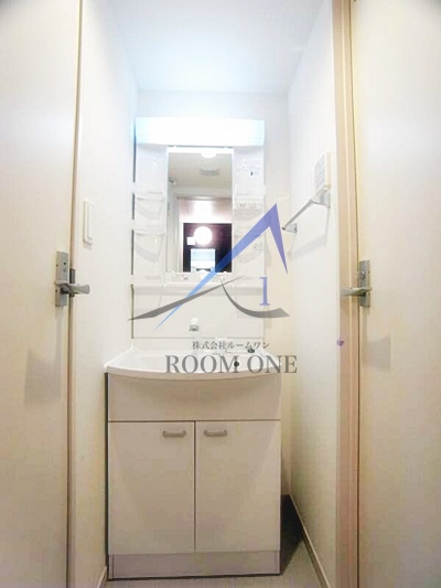 洗面設備　洗面台です。