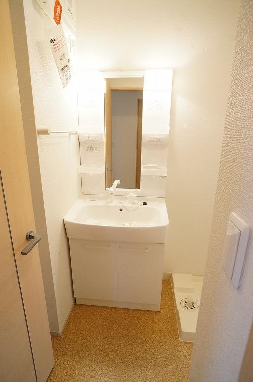 洗面設備　洗面所