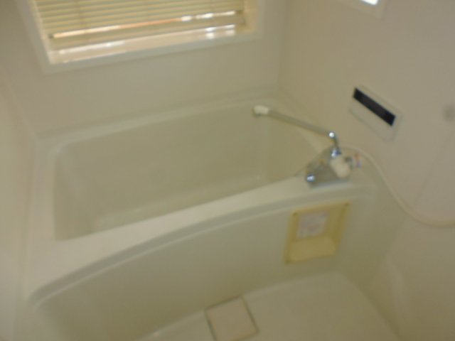 バス・シャワールーム　追い焚きバス