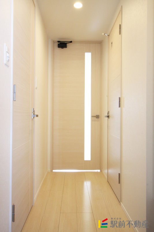 玄関　※同タイプ別部屋