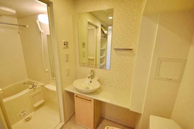 洗面設備　★お洒落な独立洗面台★