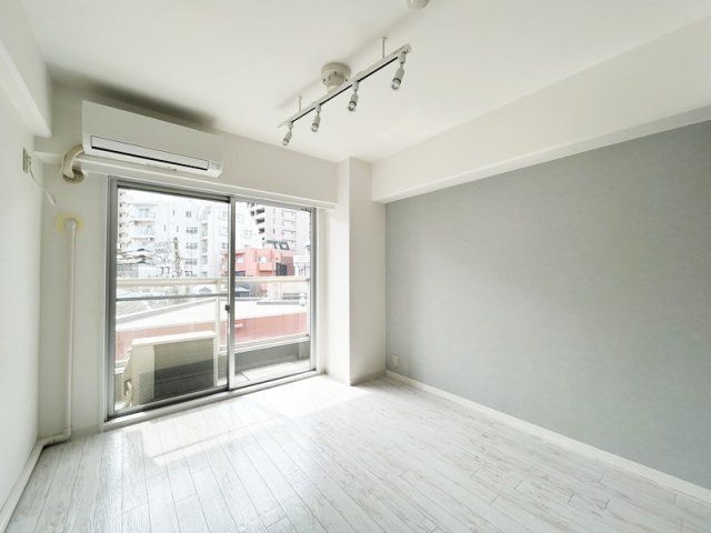 バルコニー　※全て別号室のお写真。内装等参考にしてください。