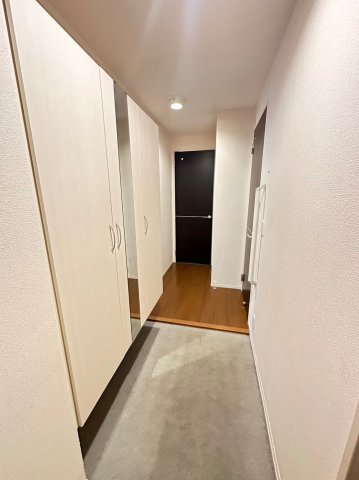 エントランス　詳細は、RISUMO江坂本店までお問合せください♪