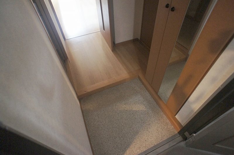 玄関　別号室