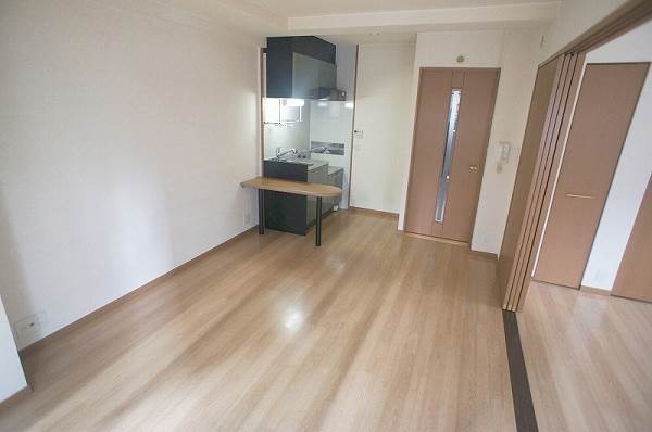 居室・リビング　別号室