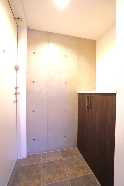 玄関　※写真は同タイプ住戸です。