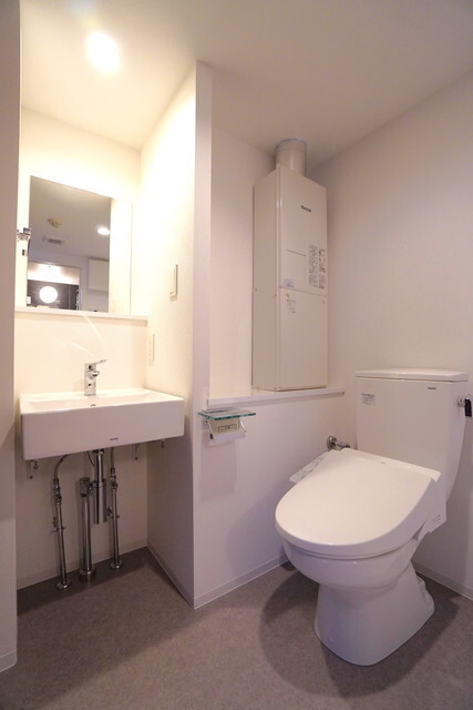 洗面設備　※写真は同タイプ住戸です。