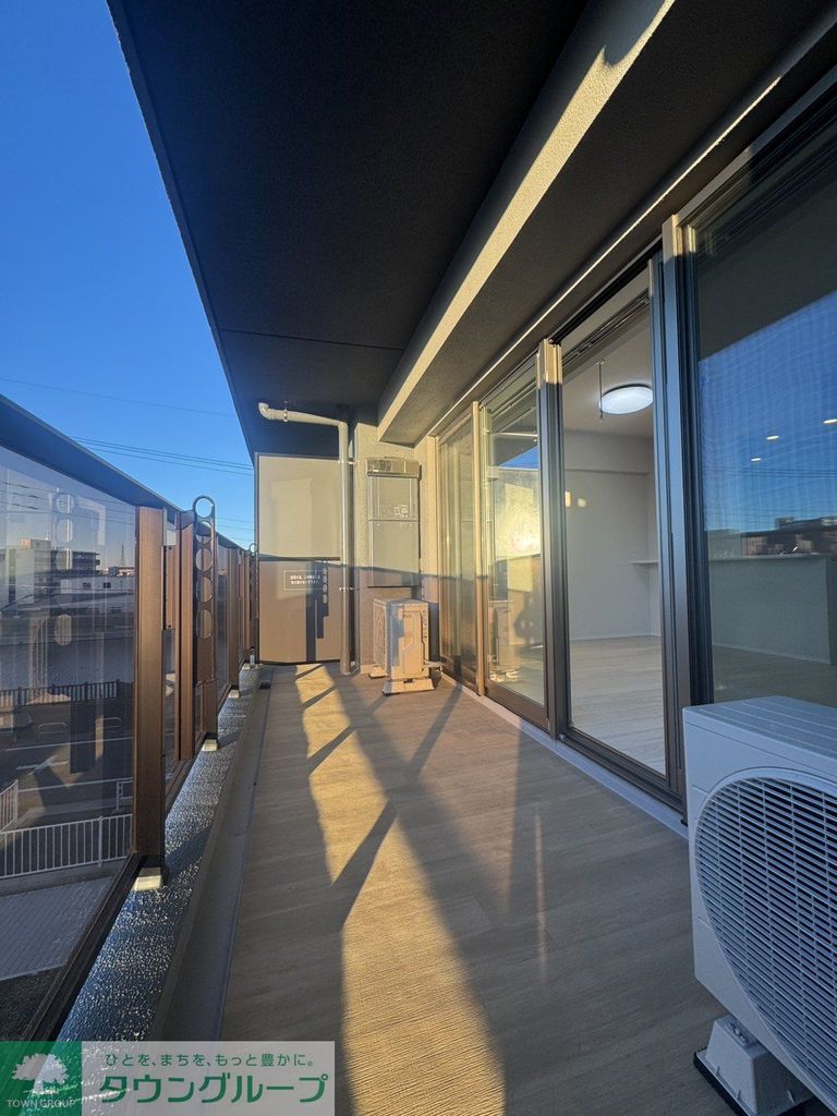 バルコニー　エントランス