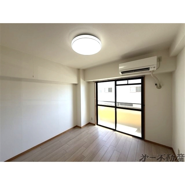 建物外観　洋室