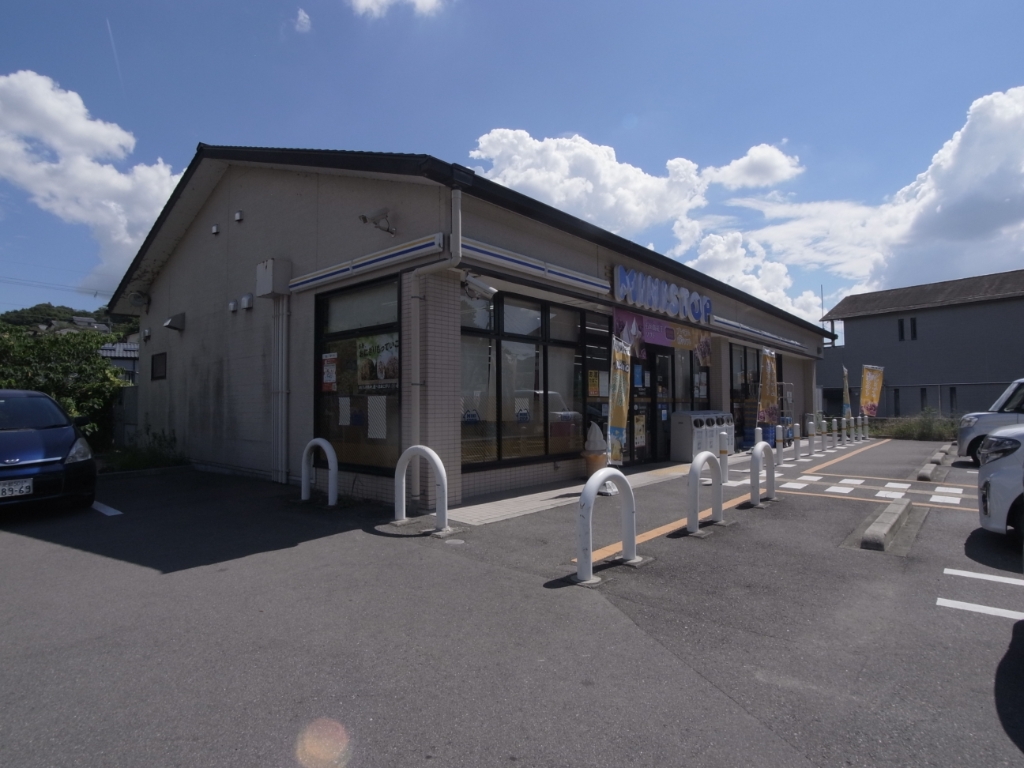 コンビニ　ミニストップ 京都静市店（コンビニ）まで1058m