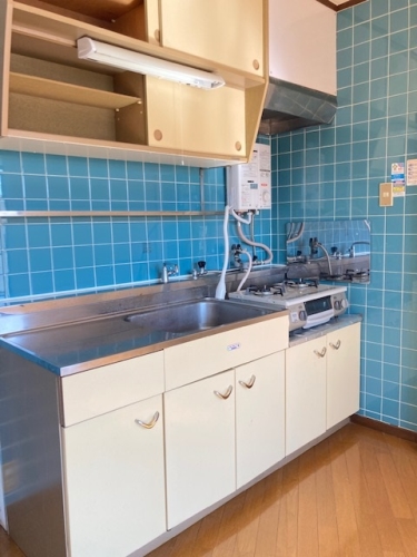 キッチン　同タイプ別室の写真です。