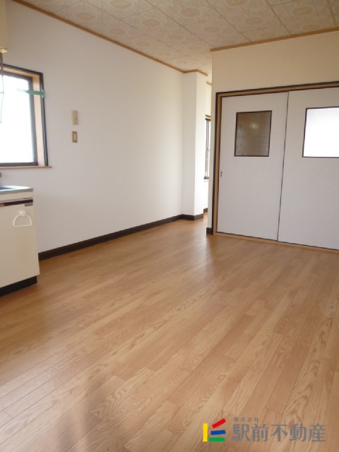 居室・リビング　明るいです☆