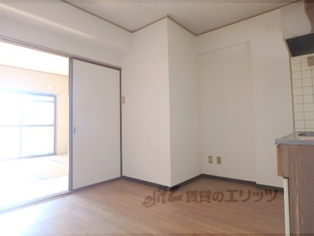 居室・リビング　洋室