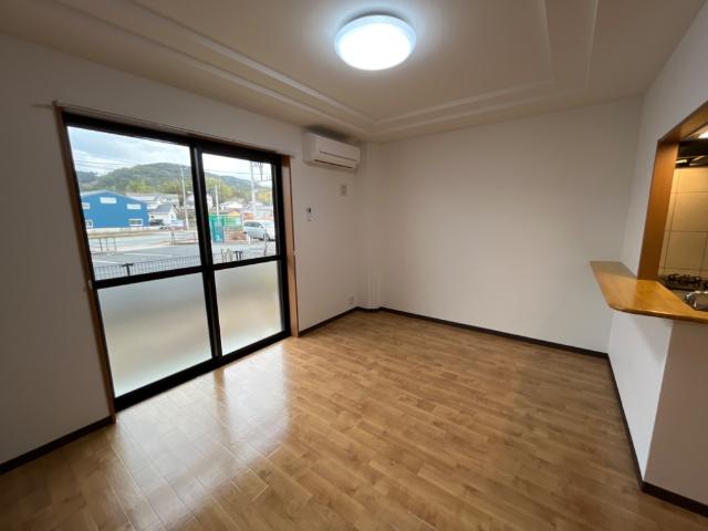 バルコニー　室内（イメージ）