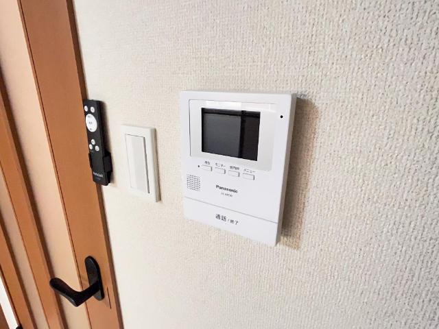 セキュリティ　カメラ付インターホン