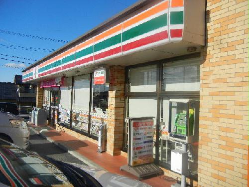 その他　徒歩約11分