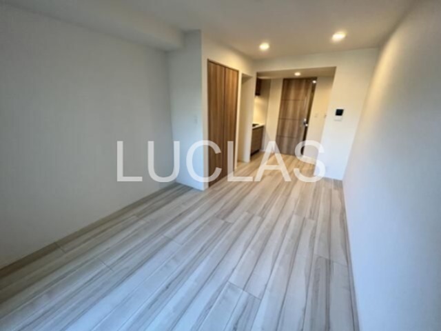 居室・リビング　白基調のくつろぎ空間♪