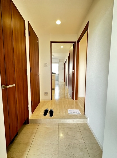 玄関　☆広々とした玄関☆