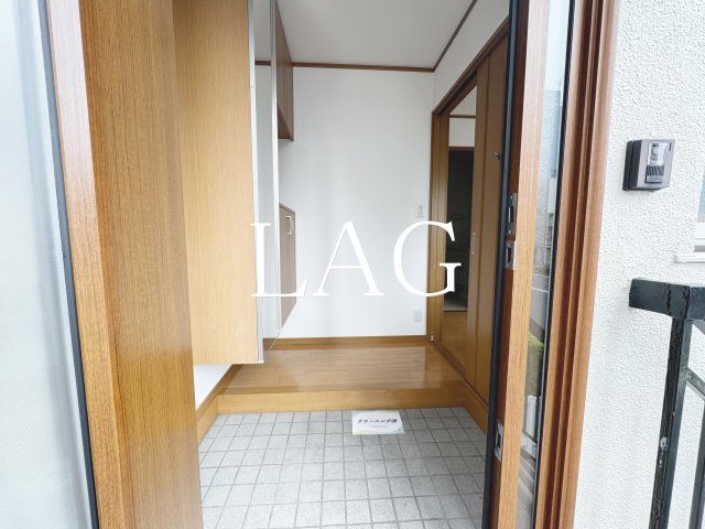 玄関　玄関です。