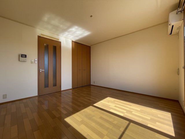 居室・リビング　※別室参考写真です。