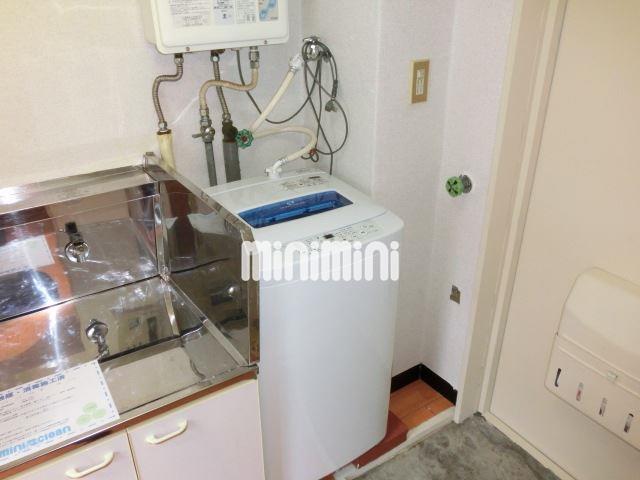 キッチン　２口コンロ設置可能。