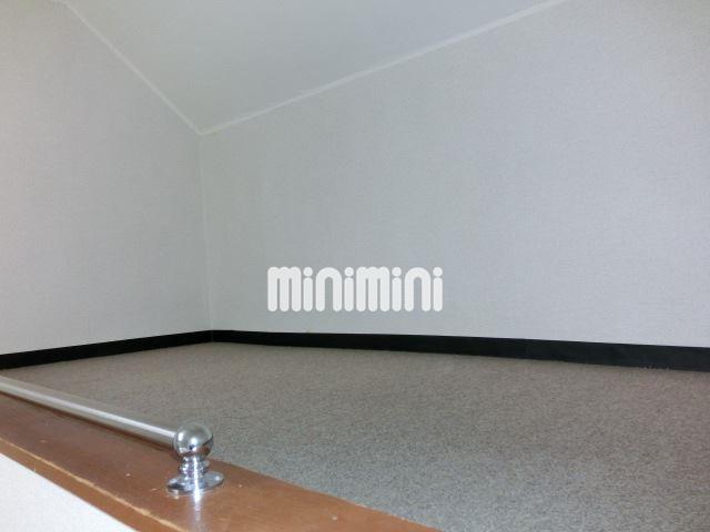 バス・シャワールーム　浴室乾燥機付き！天気を気にせず洗濯をできます。