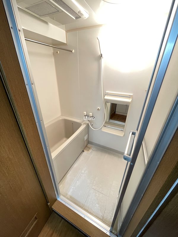 バス・シャワールーム　※別のお部屋のお写真です。御参考までに。