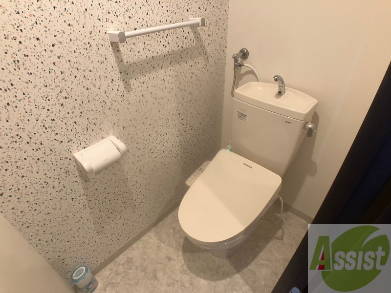 トイレ　トイレです。ウォシュレット付を探している方、おすすめです。