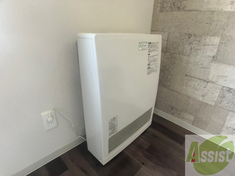 その他設備　ガス暖房です。寒い冬もこれで乗り切りましょう！