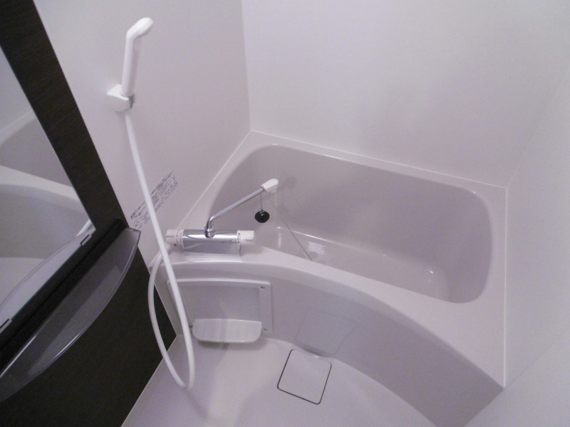 バス・シャワールーム　掃除のしやすいユニットバス