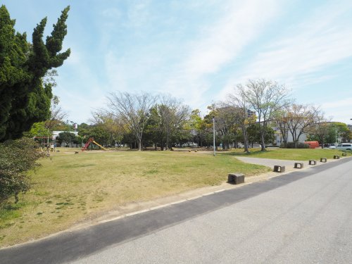 公園　稲毛海岸２丁目公園（公園）まで643m