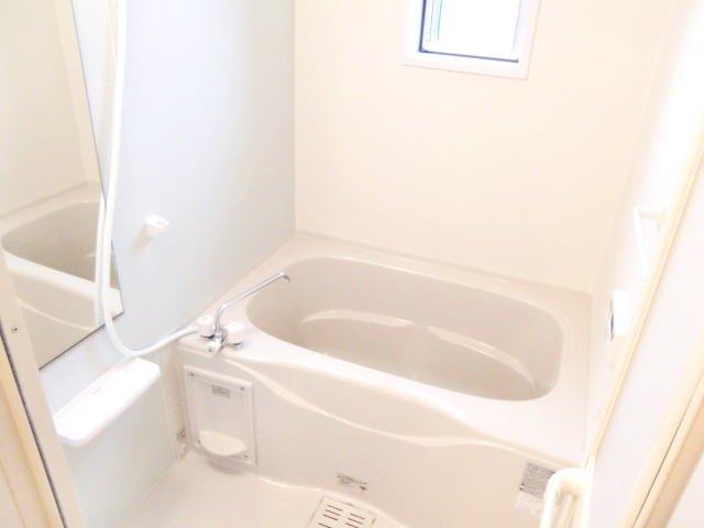 バス・シャワールーム　日々の暮らしに欠かせないお風呂です