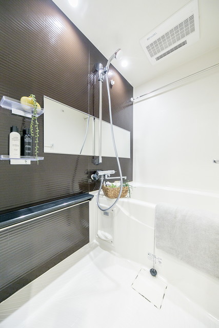 バス・シャワールーム　※写真は同タイプ住戸です。