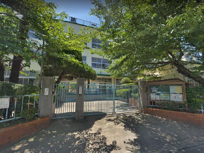 小学校　弘道第一小学校（小学校）まで400m