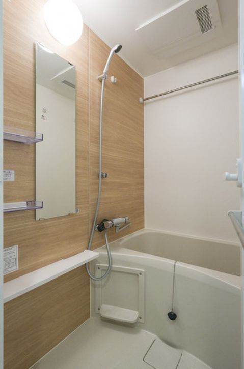 バス・シャワールーム　バス
