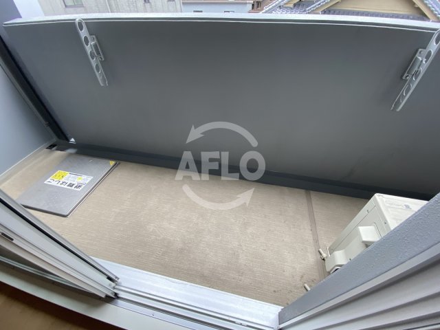 バルコニー　ラルーチェ北梅田　バルコニー