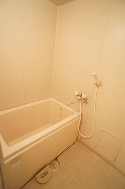 バス・シャワールーム　浴室