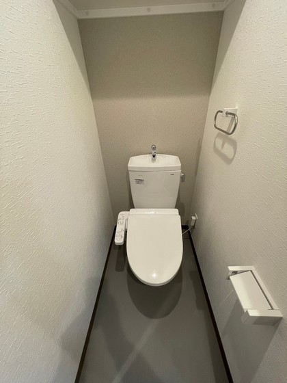 トイレ　※別部屋の写真です