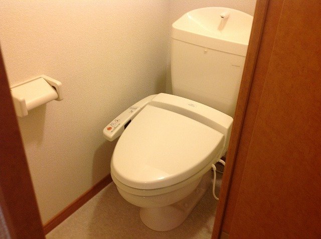 その他　温水洗浄付き